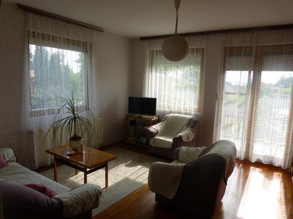ボニャルツバシュ House Elisabeth Balatonヴィラ エクステリア 写真