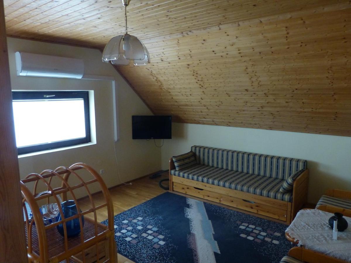 ボニャルツバシュ House Elisabeth Balatonヴィラ エクステリア 写真